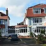 Hotel Ryndle Court 2*