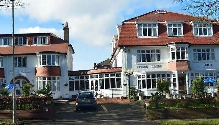 Hotell Ryndle Court 2*