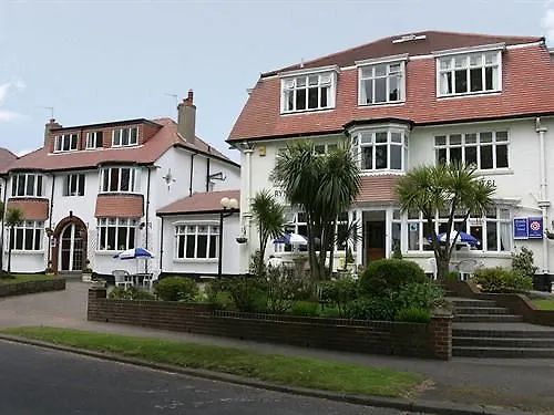 Hotel Ryndle Court 2*